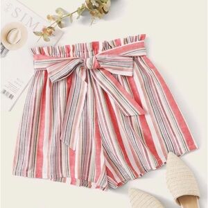 NWT•1X-2X•Sugared + Bronzed Coral & Cream Linen Style Tie Waist Shorts